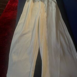 Reebok Textured White Fabric